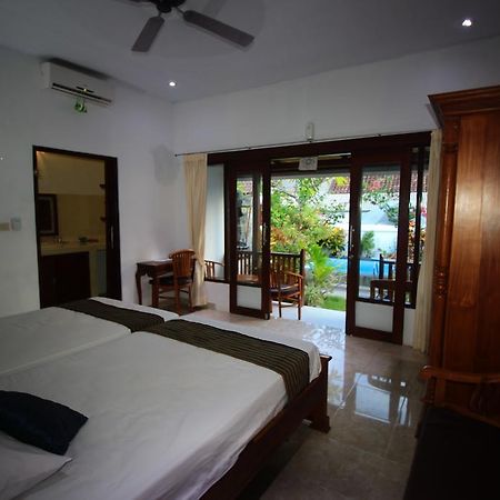 Pantai Bungalow Lembongan Island Exterior photo