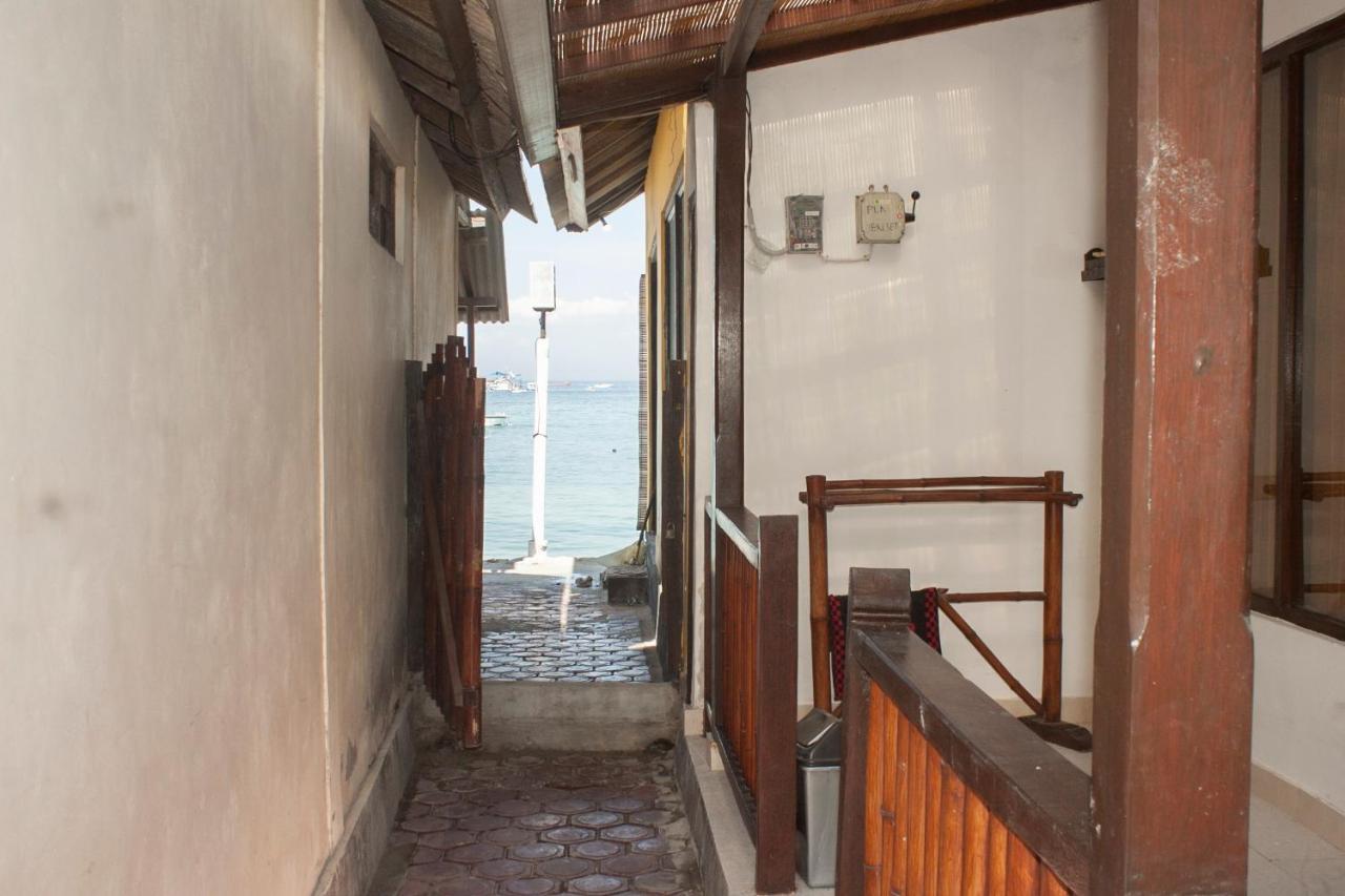 Pantai Bungalow Lembongan Island Exterior photo