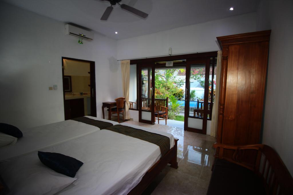 Pantai Bungalow Lembongan Island Exterior photo