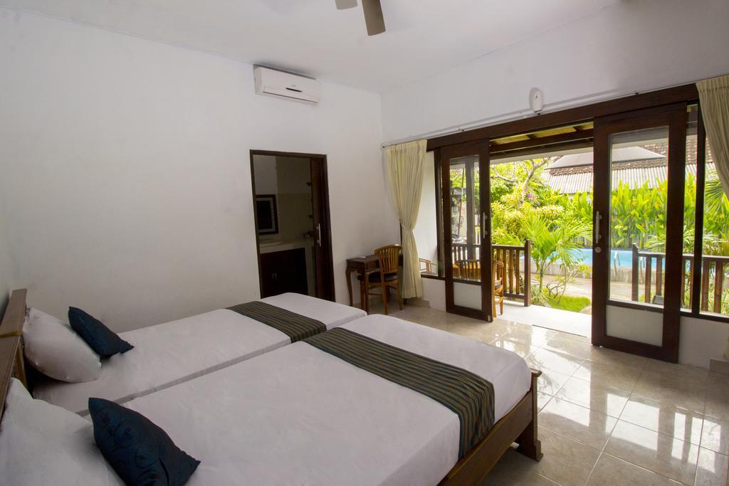 Pantai Bungalow Lembongan Island Exterior photo